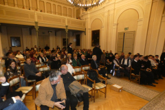P1210137