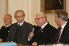 P1210143
