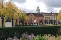 845c073f-c762-4f05-b882-e64175d3ecf6