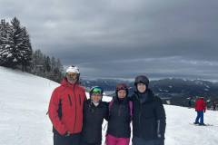 627881701_1381375750451933_7206883978368709356_n